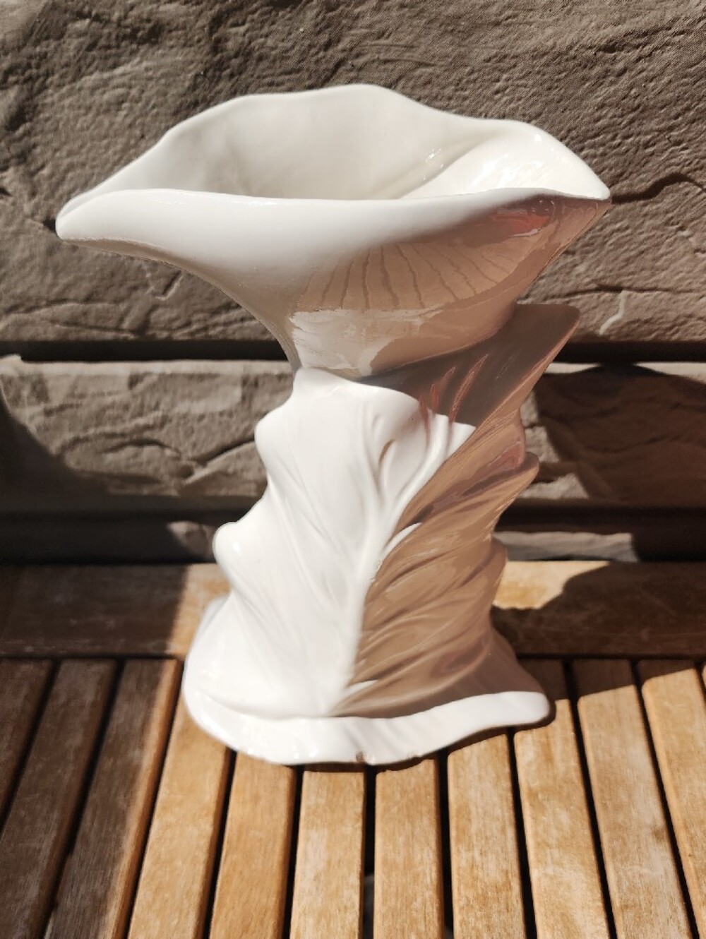 Vintage White Ceramic Calla Lily Vase - Picture 5 of 6